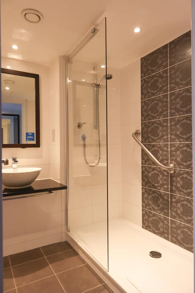 غرفة ديلوكس بسرير فردي، Doubletree By Hilton Bristol South Cadbury House 8/10