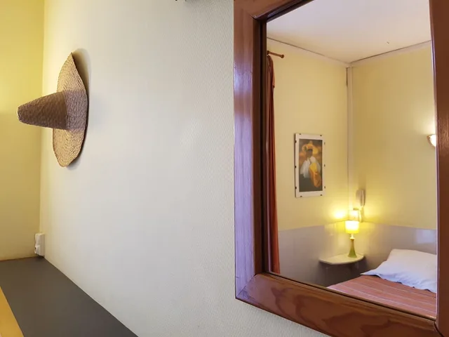 غرفة بسرير مزدوج، Hôtel Du Centre 4/4
