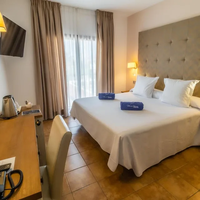 غرفة سوبيريور بسرير مزدوج بشرفة، Paloma Blanca Boutique Hotel 3/7
