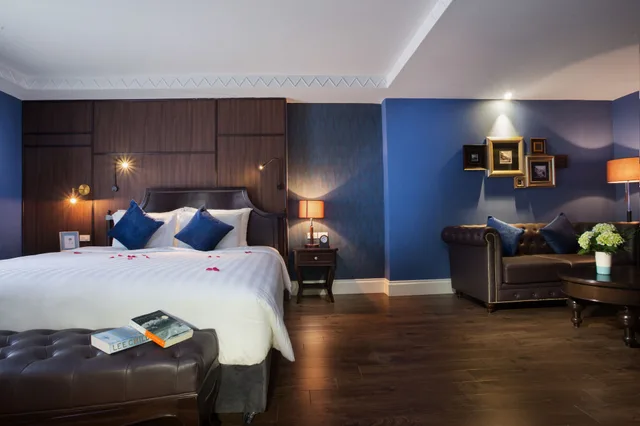 Gallery, Suite, King Bed, Temple View, Balcony، Ogallery Premier Hotel And Spa 3/10