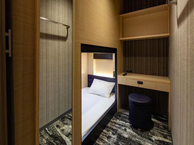 Male Dorm, Deluxe, Cabin, Y S Cabin And Hotel Naha Kokusaidori 1/1