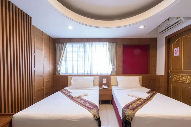غرفة سوبيريور بسريرين منفصلين، Gusto Pratunam Hotel 2/3
