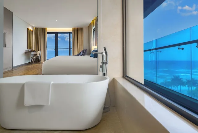 Grand, Ocean, Executive, King Bed, Queen Bed، Peninsula Hotel Danang 8/8