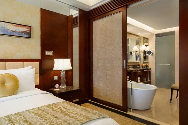 Premier, Single Bed, Valley Wing, Shangri-La Qingdao 4/8