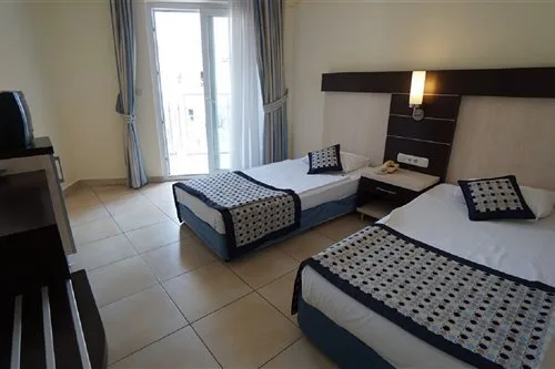 Room, Double or Twin Bed, Lateral Side Sea View، Kleopatra Balik Hotel 1/1