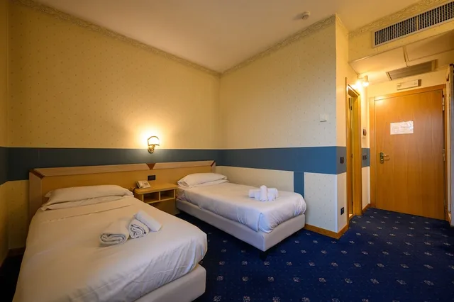غرفة بسريرين منفصلين، Torre Di Pratolungo Hotel 1/9