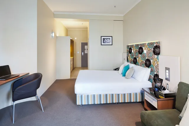 استوديو ديلوكس بسرير كوين، Best Western Plus Hotel Stellar 2/4