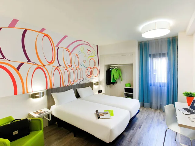 Standard, Twin Beds, Ibis Styles Madrid Prado 4/7