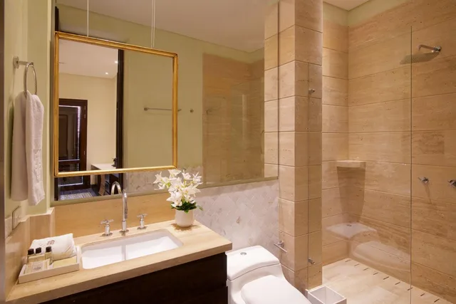 غرفة سوبيريور، Capellan de Getsemani 6/6