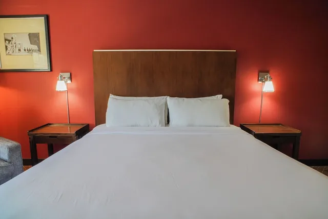 Standard, King Bed, La Hacienda San Jose Silicon Valley 4/7