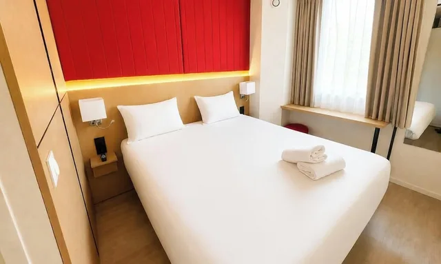 غرفة بسرير مزدوج، Cyan Hotel Roissy Villepinte Parc des Expositions 1/5