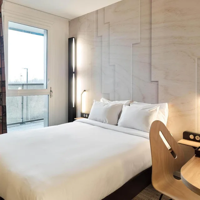 غرفة سوبيريور بسرير مزدوج، B&B Hotel Versailles Rocquencourt 2/4