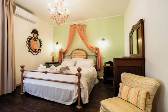 Basic, Family, 1 Queen and 1 Single Bed, No Balcony، Hotel Serenella 1/6