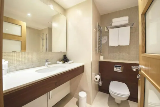 غرفة كلاسيكية بسرير مزدوج، Bicester Country Club 4/5