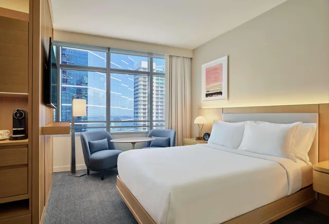 Room, Bay View، Hotel AKA Brickell 1/4