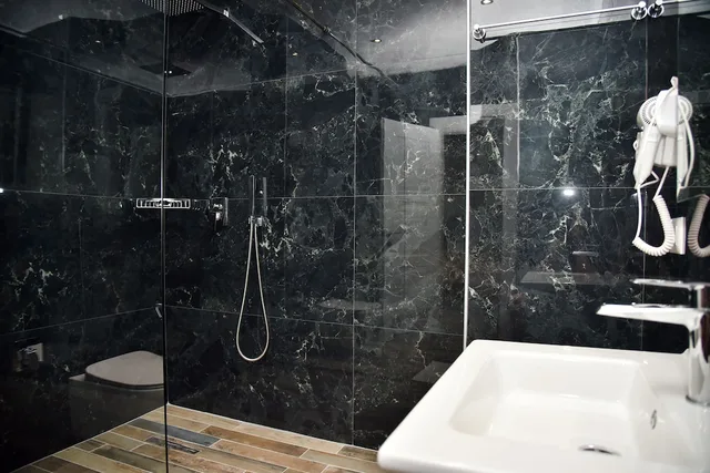 جناح بسرير مزدوج بإطلالة على البحر، Hotel Lubjana 6/8