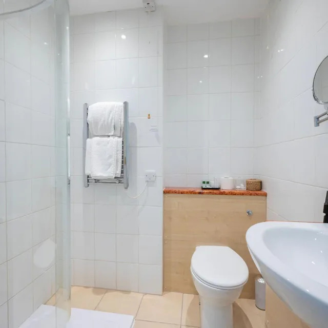 Room, Double Bed, Side Sea View، The Lanes Hotel 4/6