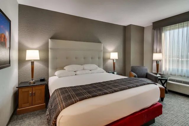 غرفة ديلوكس بسرير كينج لذوي الإعاقة، Drury Inn and Suites Phoenix Happy Valley 5/10