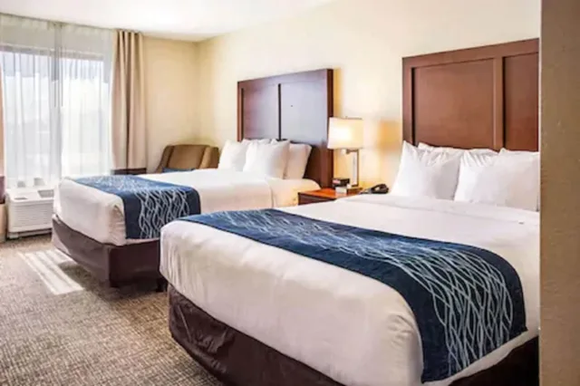غرفة بسريرين كوين لذوي الإعاقة، Comfort Inn and Suites Niagara Falls Blvd USA 1/4