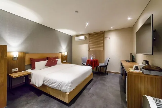 غرفة ديلوكس بسرير مزدوج، Incheon Soma Hotel 1/3