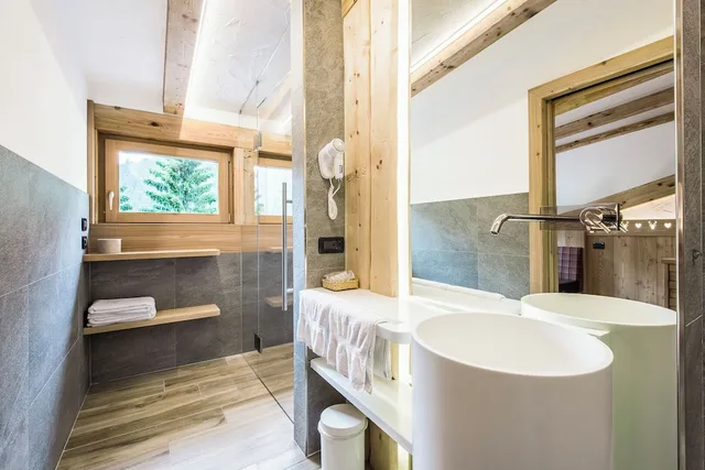 غرفة جونيور، HOTEL CHALET PINETA 3/4