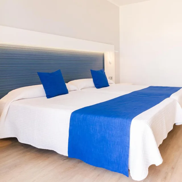 غرفة سوبيريور بسرير مزدوج، Hovima Costa Adeje - Adults Only 2/4