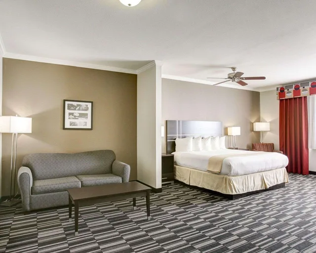 جناح بسرير كينج، Quality Inn & Suites Bryan-College Station 2/2
