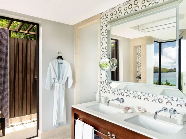 فيلا غراند، Raffles Seychelles 5/7