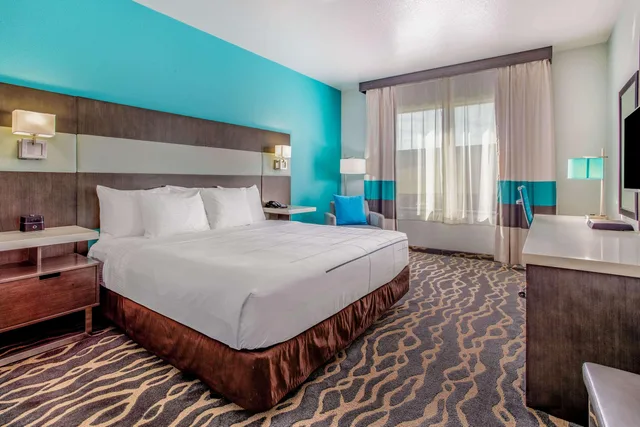 جناح بسرير كينج، La Quinta Inn & Suites by Wyndham Northlake Fort Worth 1/1