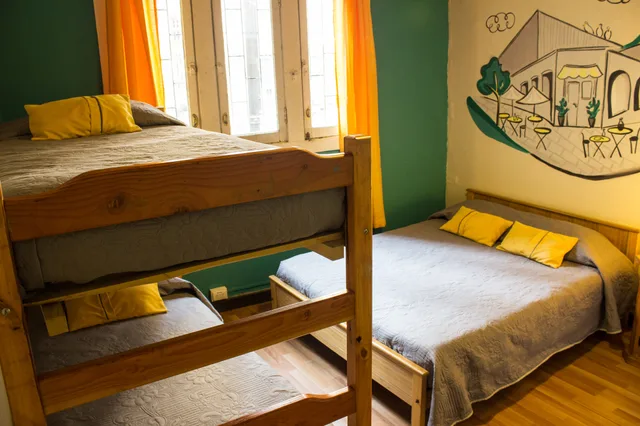 Standard, Triple, Single Bed, Forestal Hostal 1/2