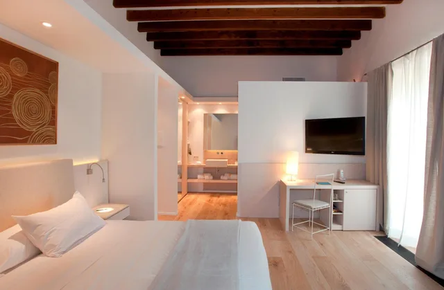 Courtyard, Deluxe, Double Bed، Fontsanta Hotel Thermal Spa Amp Wellness Adults Only 3/10