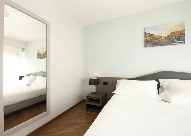 Executive, Apartment, Double Bed, Sofa, Suites Marilia Apartments 2/6