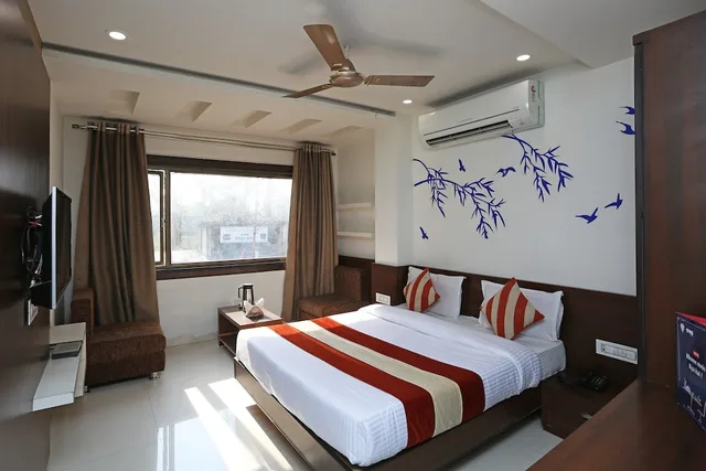 Oyo 3340 Hotel Ashirwad Regency، بوبال 8/38