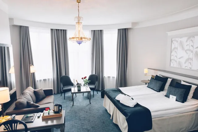 جناح جونيور بسرير مزدوج، Crystal Plaza Hotel 3/3
