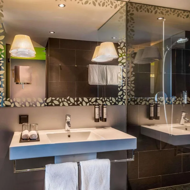 غرفة بسرير فردي، Movenpick Hotel Stuttgart Airport 8/8