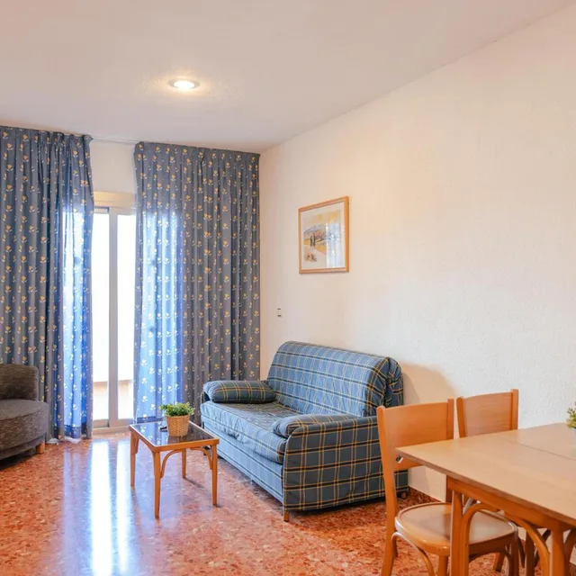 1 Bedroom, Apartment, Sofa, Port Europa 7/9