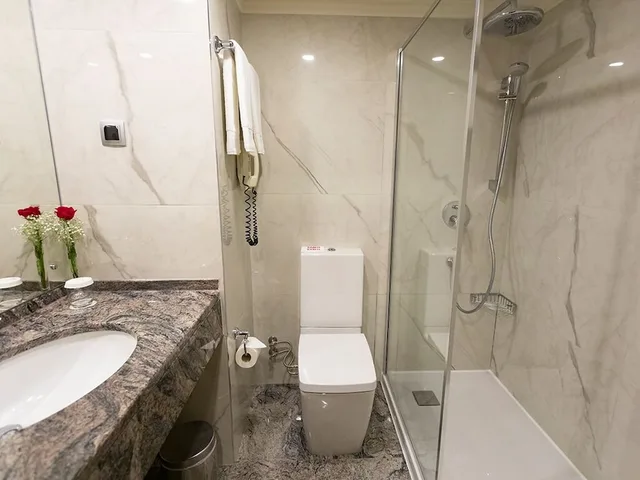 Connecting, Family, Double and Twin Beds, Zorlu Grand Hotel Trabzon 3/3