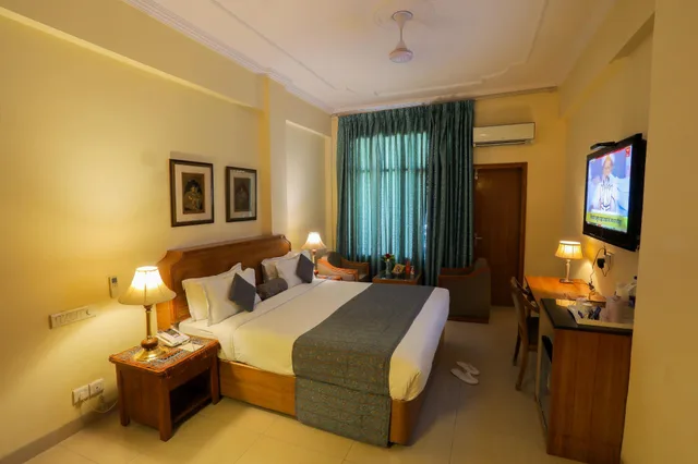 غرفة بريميوم ديلوكس بسرير كينج، CLASSIC RESIDENCY 1/1