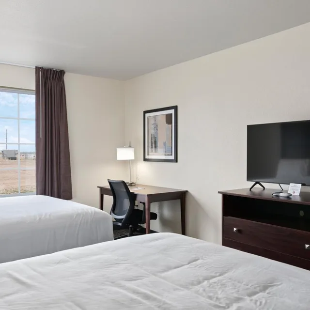 غرفة بسرير كوين، Cobblestone Inn & Suites - Yuma 3/6