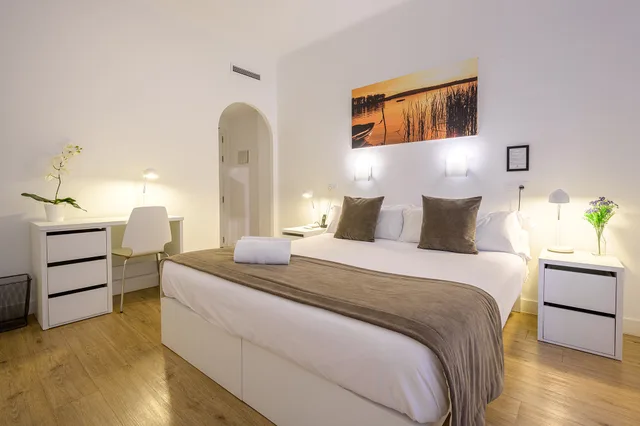 غرفة قياسية بسرير مزدوج أو سريرين منفصلين، NeoMagna Madrid 3/8