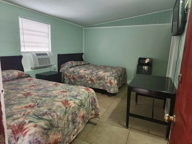 2 Full Beds Non-Smoking، Bama Motel Mobile I-65 & US-90 2/10