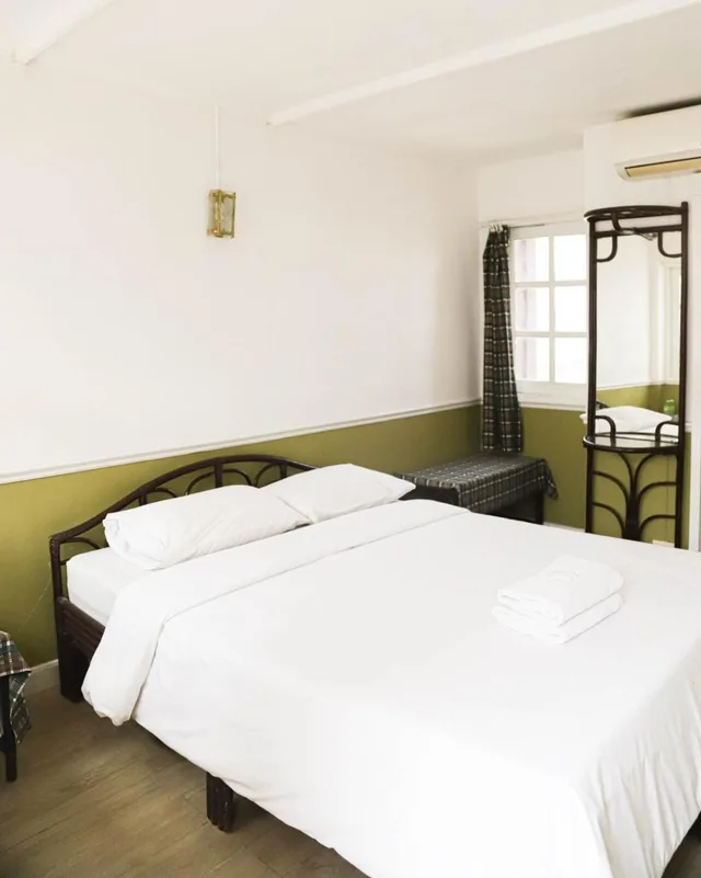غرفة قياسية بسرير كوين، White Lodge 1/1