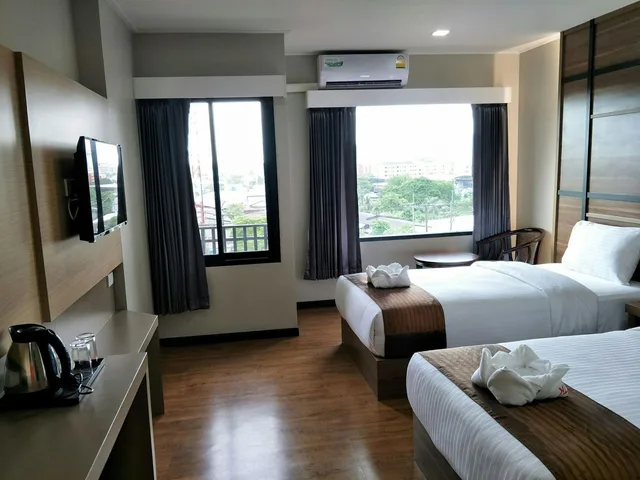 غرفة بسريرين منفصلين، Atk Garden Hills 1/2