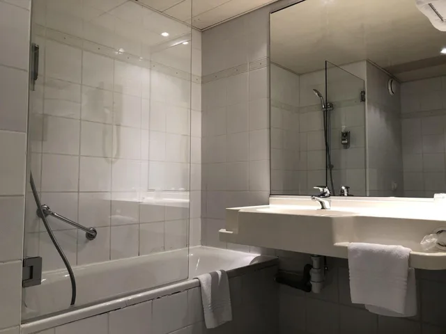 Classic, Twin Beds, Convertible Double Bed، Mercure Reims Parc Des Expositions 4/5
