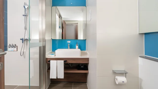 غرفة قياسية بسريرين منفصلين، Holiday Inn Express Yinchuan Downtown 3/3