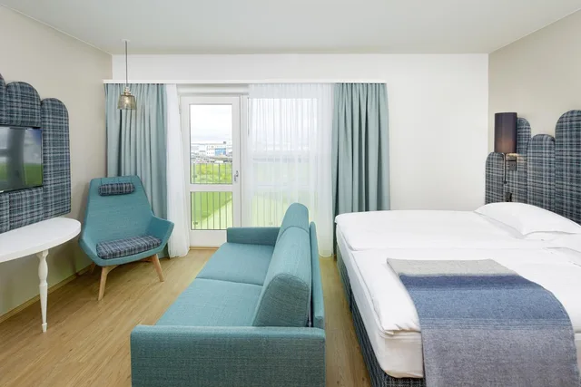غرفة عائلية بسرير كينج مع أريكة، Reykjavik Marina - Berjaya Iceland Hotels 1/1