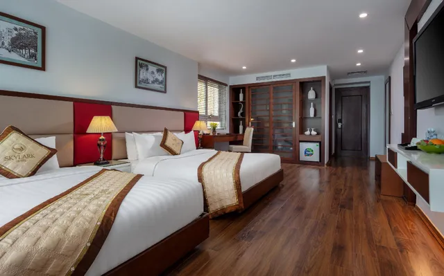 جناح عائلي بإطلالة على المتنزه، SKYLARK HOTEL 3/3