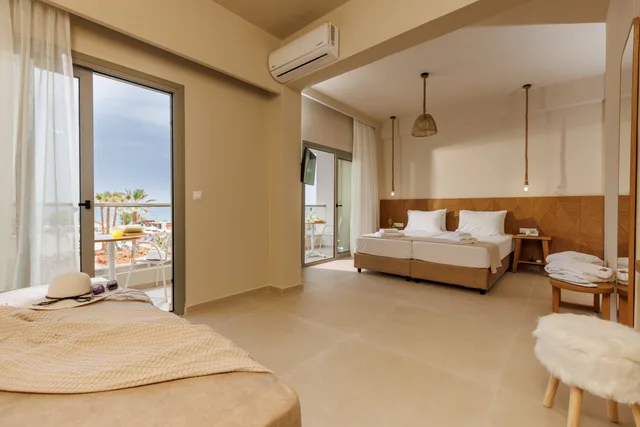 جناح جونيور بإطلالة على البحر، Malia Bay Beach Hotel And Bungalows 2/3