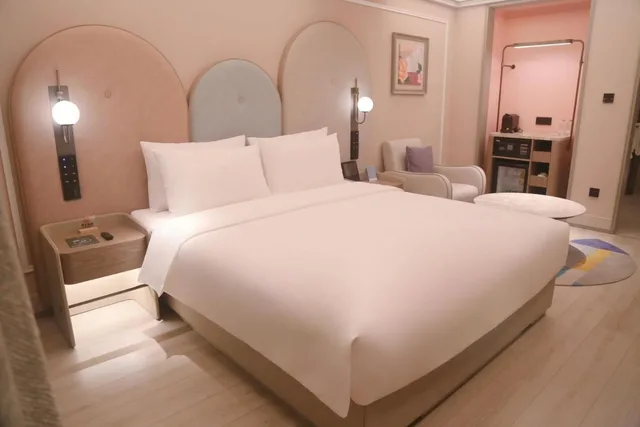Privilege, King Bed, Queen Bed, Mercure Beijing Anzhen Olympic Center 3/6
