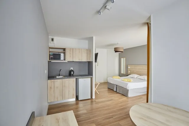 Studio 2 pax، Appart hotel Odalys City Aix en Provence Ouest 6/10